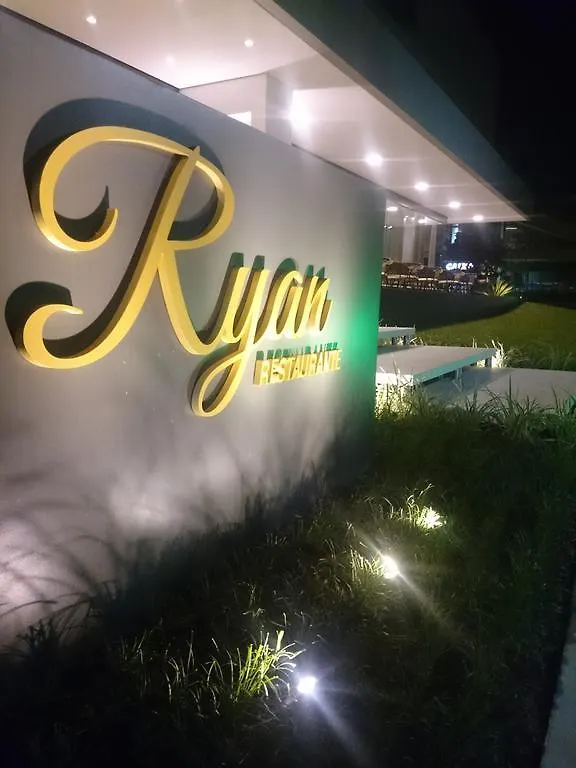 ****  Blue Hill Hotel Timbó Brasilien